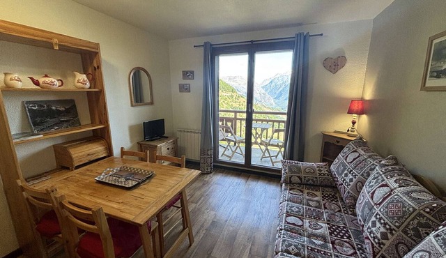 Comfortable studio with balcony 400m from the slopes - Auris en Oisans