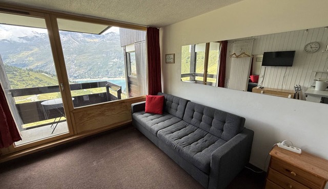 Comfortable studio with balcony, pets allowed, near slopes