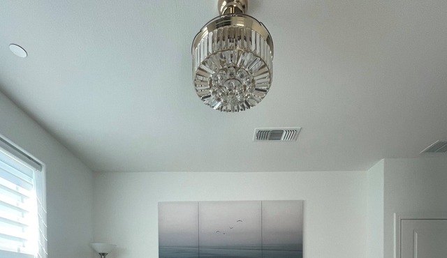 Comfortable Suite - Prive Entrance -River Islands -Self Checkin