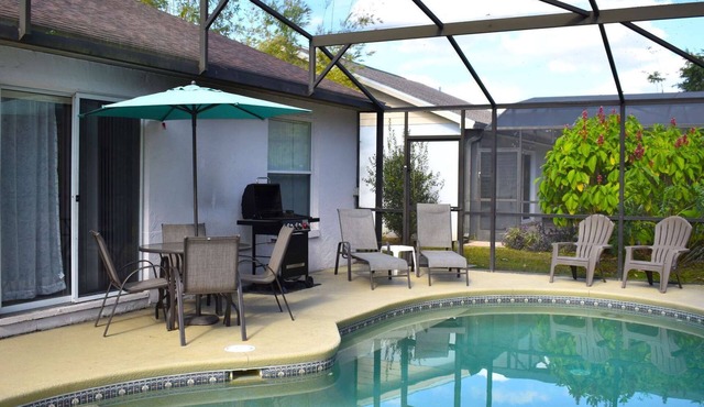 Comfortable vacation pool home, 10 mins to Walt Disney World® Resort!