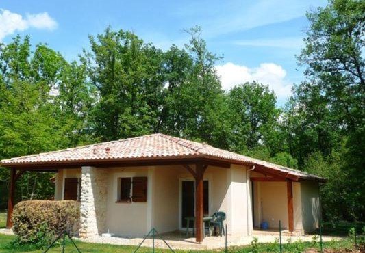 Comfortable villa with dishwasher, in the Dordogne