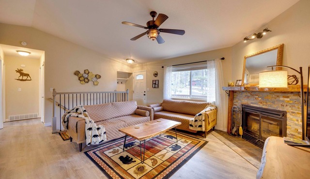 Comforting Woodland Park Home w/Fire Pit: 330758