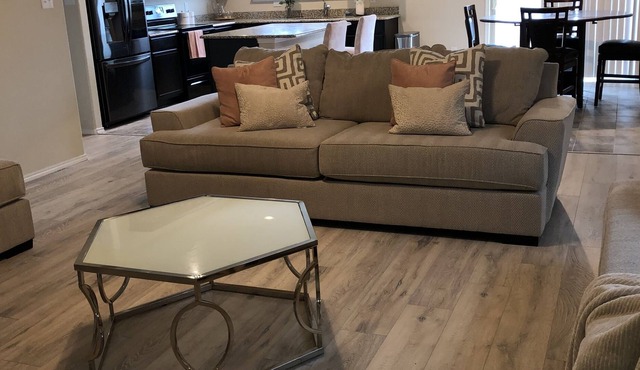 Comfy 2 bedroom & 2 full bathrooms
