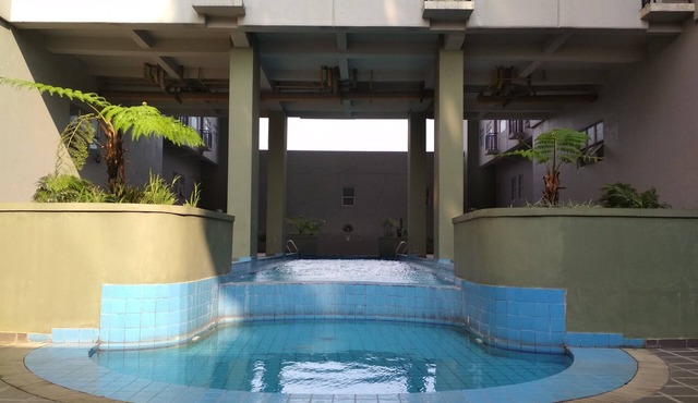Comfy 2BR Apartment at Grand Asia Afrika Residence