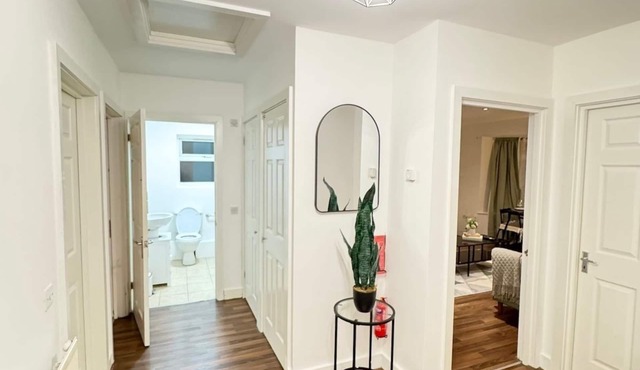 Comfy 3-Bed Flat | Southampton