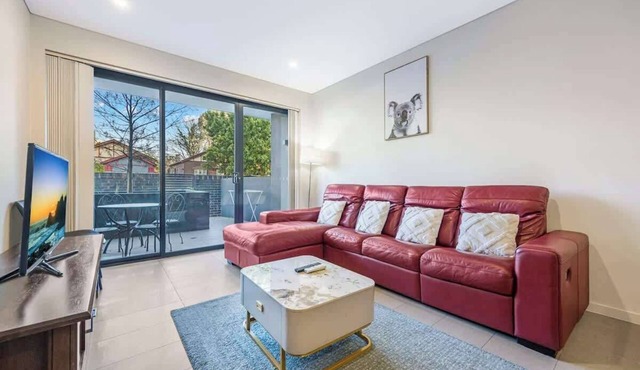 Comfy 3 bed near DFO, Sydney Olympic Park