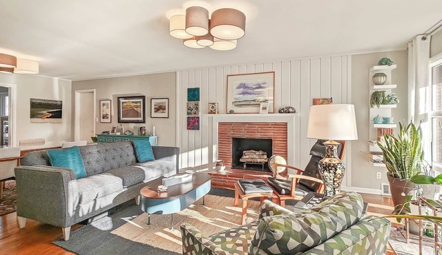 Comfy 3BD2BA Mission Home for the World Cup!