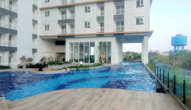 Comfy And Spacey 2Br Apartment At Suncity Residence