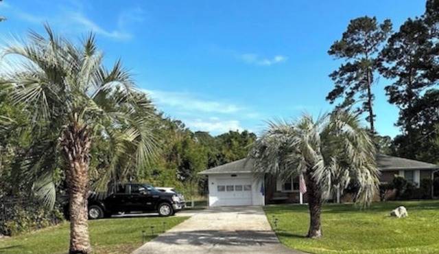 Comfy Beach & Golf Getway - Pet Friendly!