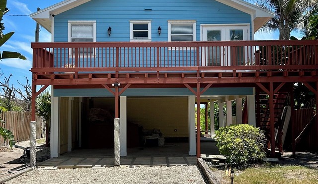 Comfy Beach House on Vero Beach
