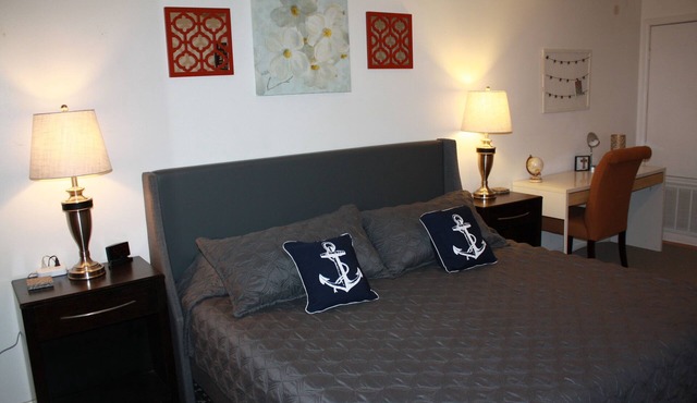 Comfy Brownwood Apt near University and town