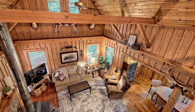 Comfy Cabin near Lake Rabun