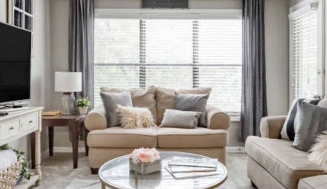 Comfy & Clean Condo close to Suntrust Park