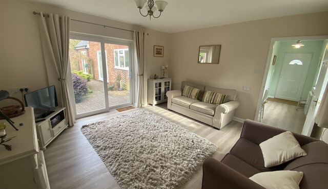 Comfy, cosy, rural, getaway, Wiltshire - Relax and enjoy a peaceful getaway.