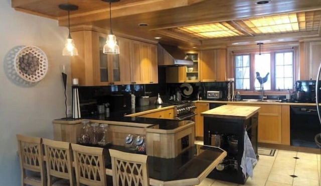 Comfy Cottage in Adirondack Sportsman's Paradise