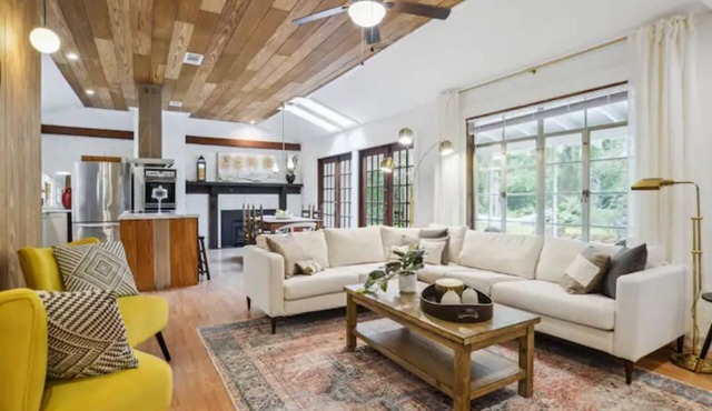 Comfy Cottage Retreat near LSU/Health District