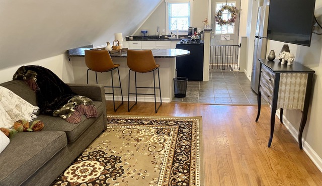 Comfy Cozy 2BR Home Away from Home