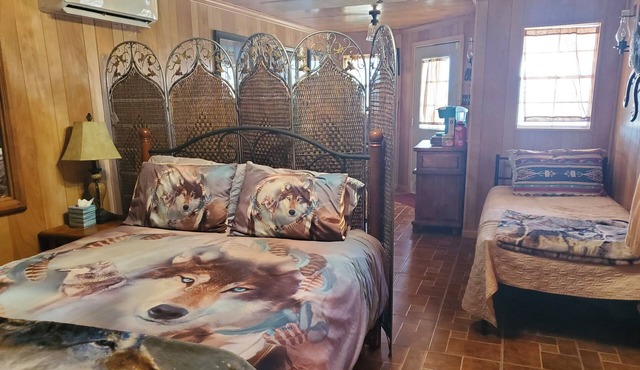 Comfy & Cozy Ranch Hideaway