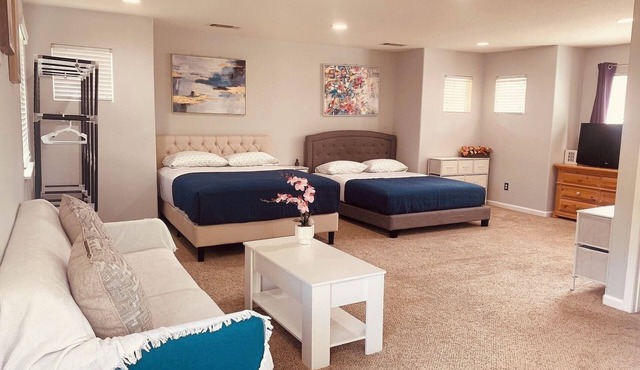 Comfy & Cozy Studio in nice & quiet area in Tracy .