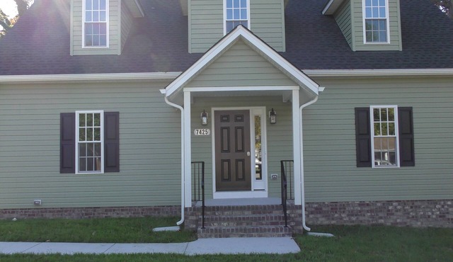 Comfy, Dog Friendly, 5 Bedrooms, Central Richmond, VA