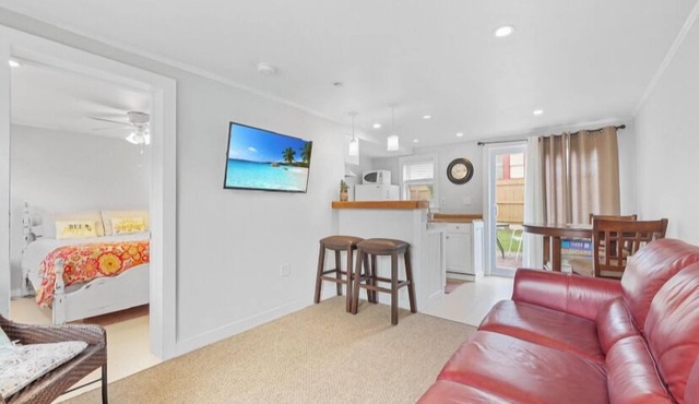 COMFY DOWNTOWN SPACE