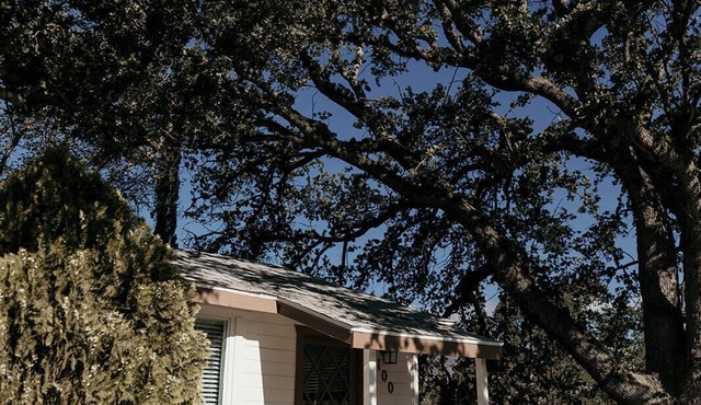 Comfy Get Away house with full amenities and recently remodeled