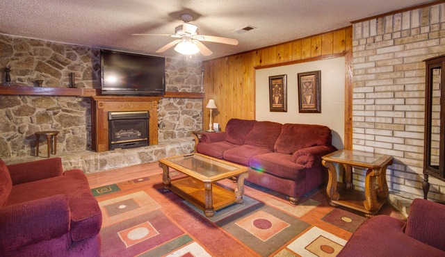 Comfy Hazlehurst Vacation Rental w/ Patio!
