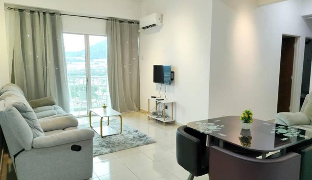 Comfy Home Near to SPICE and USM