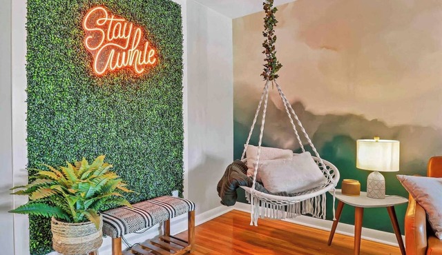 Comfy King Bed | Family Items | Games | Dogs ok