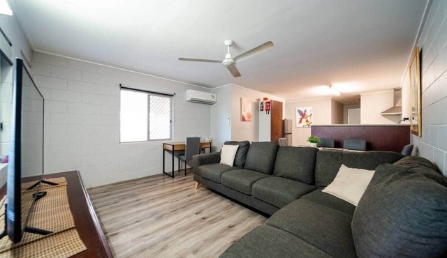 Comfy Kirwan Getaway