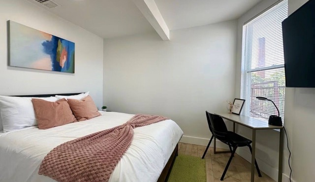 Comfy NJ 2BR Close to Airport, Dream Mall and NYC