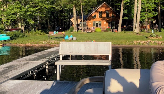 Comfy, Serene Home with "Barndo Den" - ATV, FISH, PLAY, Relax!
