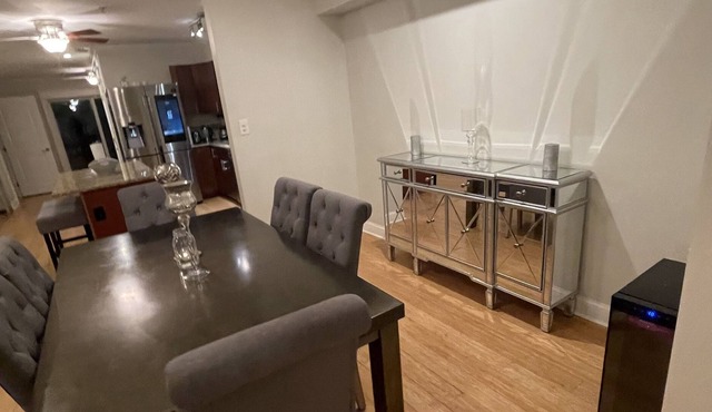 Comfy, Spacious Townhouse w/ Patio
