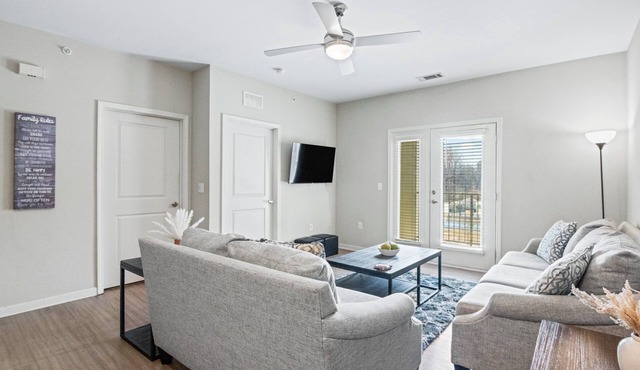 Comfy Stay by ATL Airport + Pool Access