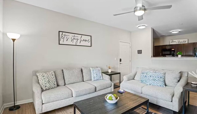 Comfy Stay by ATL Airport + Pool Access