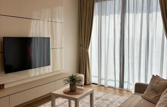 Comfy Stay Near Aman Central with Infinity Pool G Residence