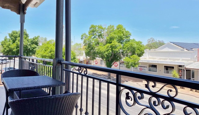 Commercial Hay Hotel