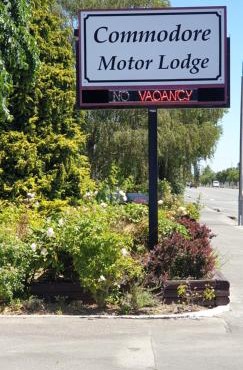 Commodore Motor Lodge