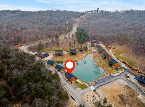 Community Indoor Pool-Near Thunder Ridge-Free Local Attraction Tickets-Water View