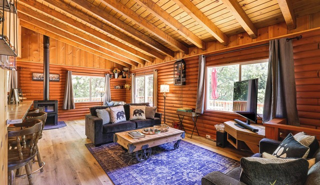 Community Lake Access: Peaceful Cabin in Sonora!