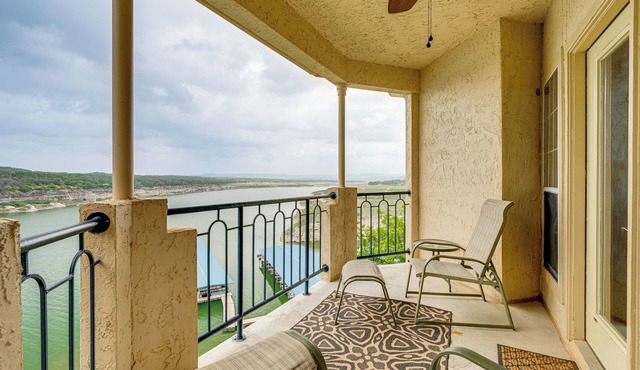 Community Perks: Scenic Lake Travis Getaway!
