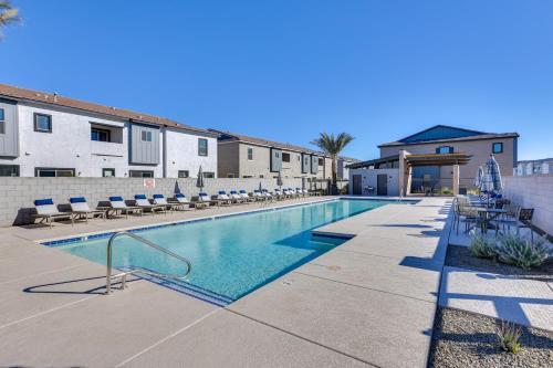 Community Pool and Hiking Trails Red Fox Retreat 1