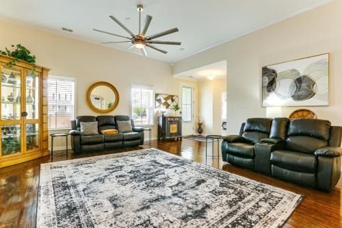 Community Pool! Family-Friendly Savannah Retreat