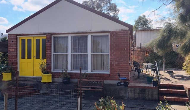 Compact Bungalow in a peaceful, serene garden.