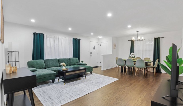 Compatible: 3BR-2BT Ranch with Finished Basement!