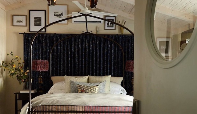 Competitor lodging near NRS Arena - Private Guesthouse + Vintage Airstream