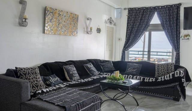 Complete apartment with beach view 3rd floor