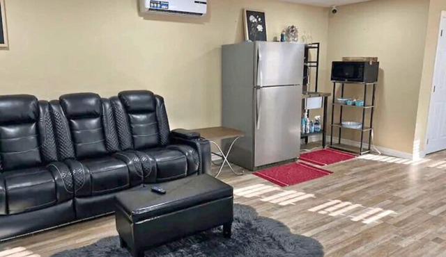 Complete Guesthouse Experience in Port Arthur, Texas, USA