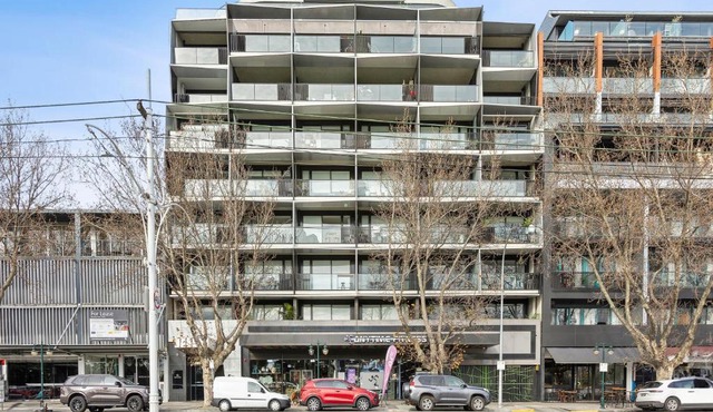 Complete Host Halo Apartments