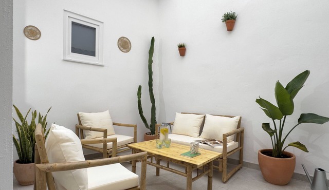 Complete house for 6 people - Patio with barbecue - Pedralba